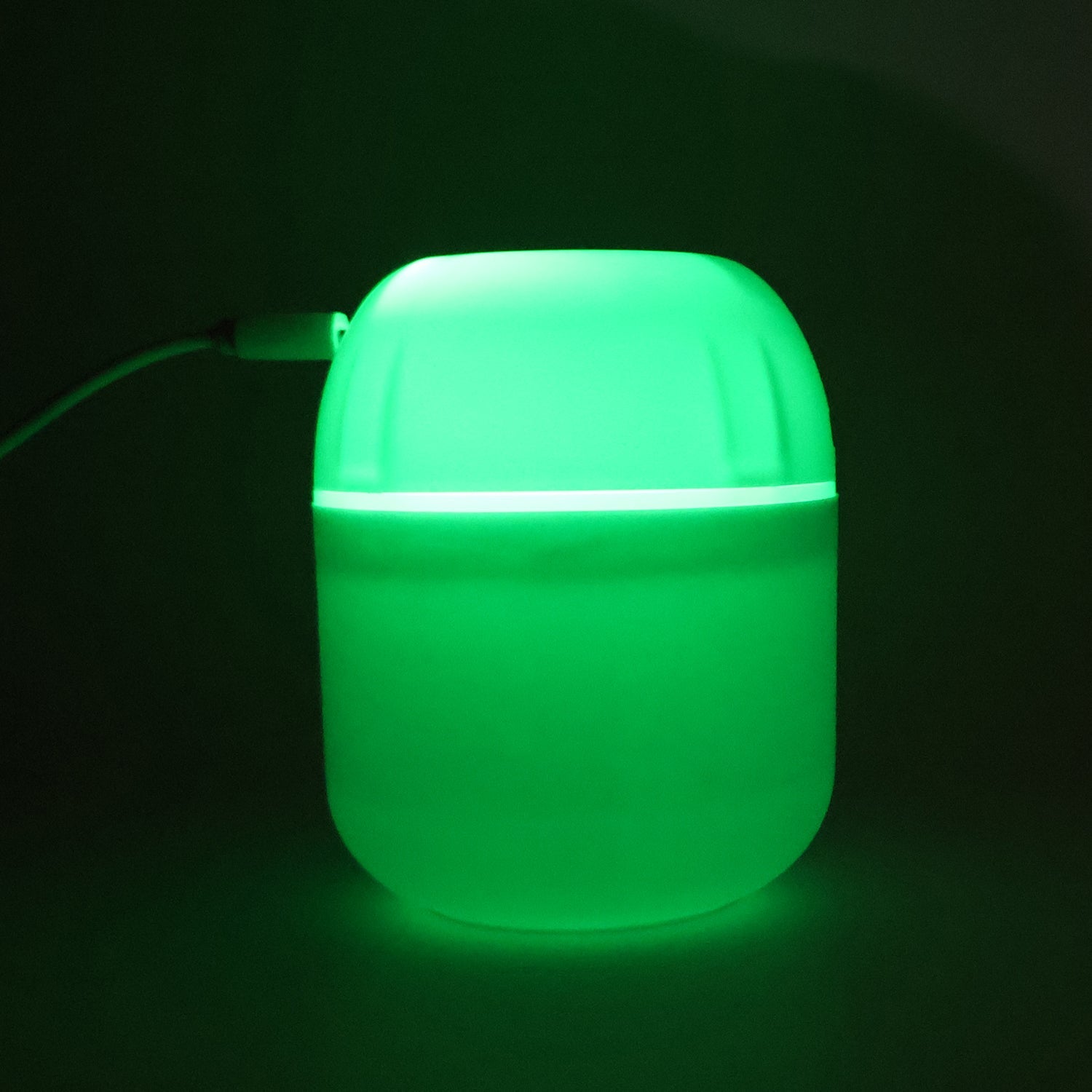 Portable Mini USB Humidifier with Light, Cool Mist & Essential Oil Diffuser (250ML) Portable Mini USB Humidifier with Light, Cool Mist & Essential Oil Diffuser (250ML)